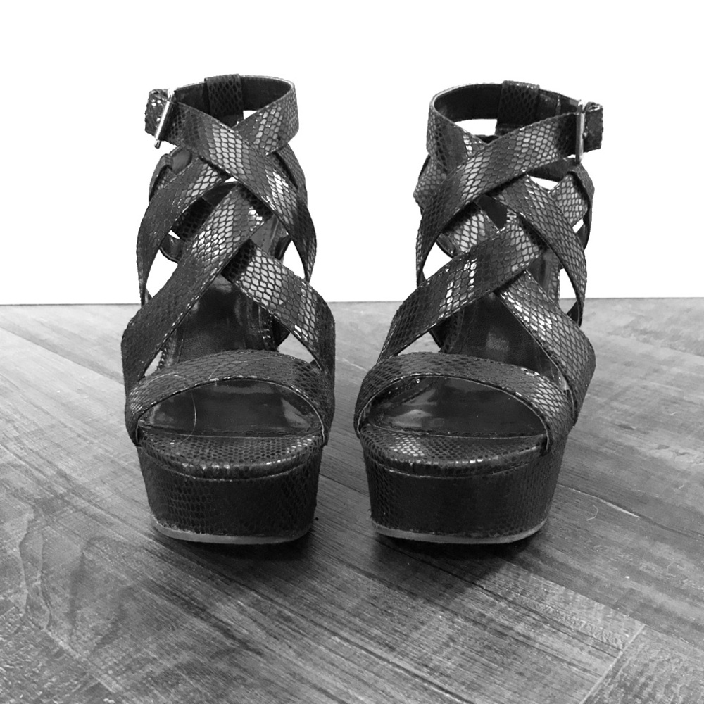 Strappy Black Wedge Heels with Buckle